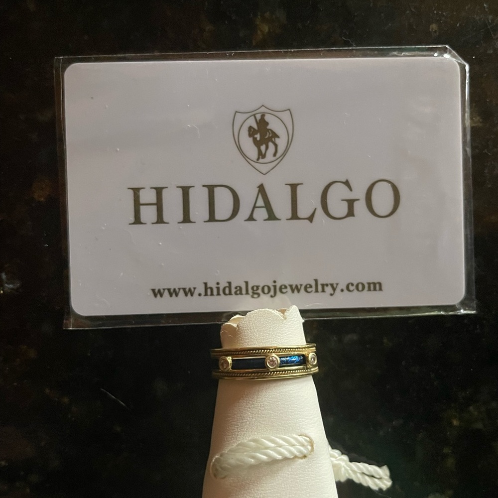 Hidalgo 18kt Gold Diamond ring with Enamel insert